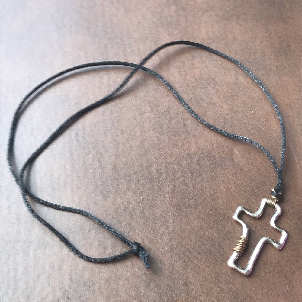Cross necklace ✝️